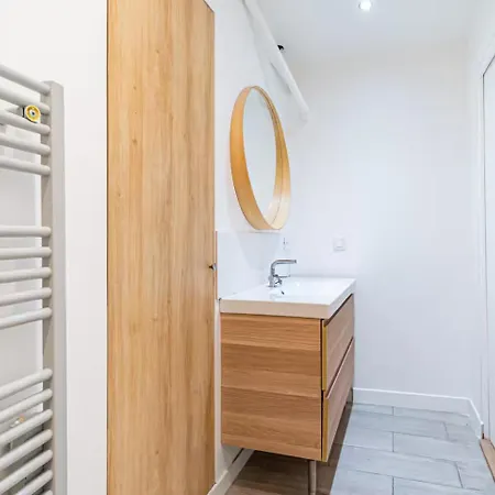 Apartment Grand 1br - Proche Montmatre Paris